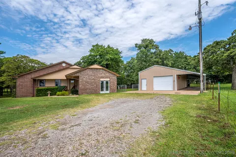 Exterior - 4412 E Grandstaff Rd, Cushing, OK 74023 photo 6 of 6