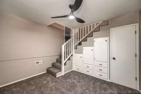 Entry Way - 4412 E Grandstaff Rd, Cushing, OK 74023 photo 2 of 2