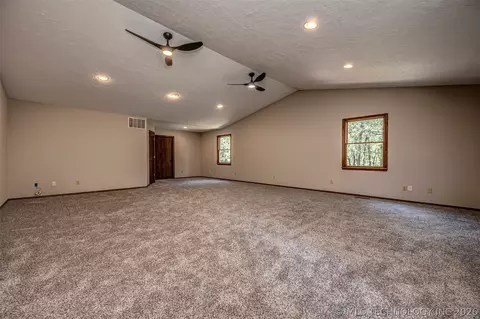 Living - 4412 E Grandstaff Rd, Cushing, OK 74023 photo 3 of 5