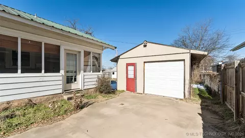Other - 1109 E 9th St, Okmulgee, OK 74447 photo 5 of 7