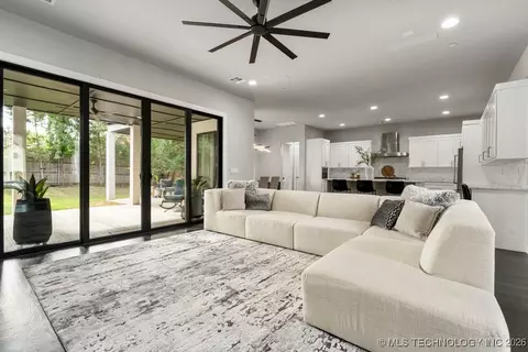 7405 S Chestnut Ave, Broken Arrow, OK 74011 photo 11