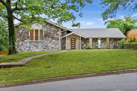 2936 E 75th St, Tulsa, OK 74136