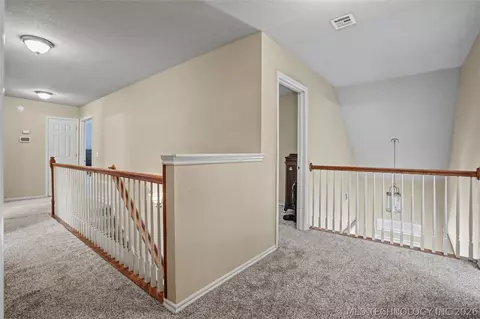 Entry Way - 604 S 71st St, Broken Arrow, OK 74014 photo 3 of 3
