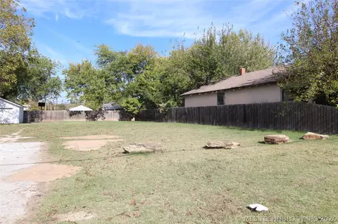 1013 W Main, Ardmore, OK 73401