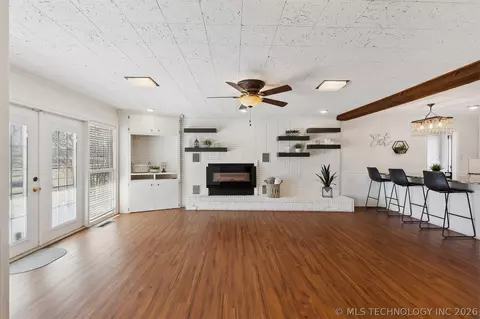 1107 E 8th St, Cushing, OK 74023 photo 13