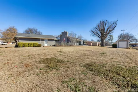 1107 E 8th St, Cushing, OK 74023 photo 56