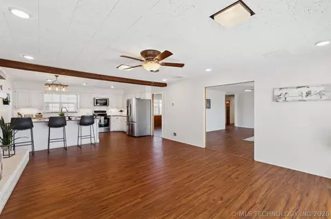 1107 E 8th St, Cushing, OK 74023 photo 15