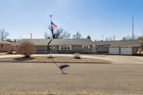 1107 E 8th St, Cushing, OK 74023 photo 58