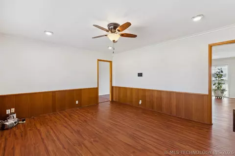 1107 E 8th St, Cushing, OK 74023 photo 44