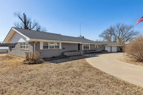 1107 E 8th St, Cushing, OK 74023 photo 60