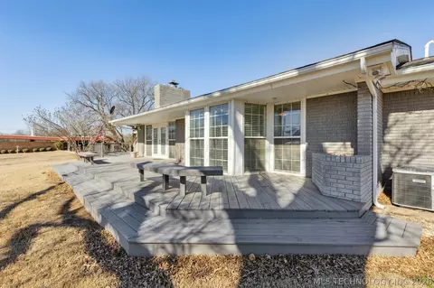 1107 E 8th St, Cushing, OK 74023 photo 47
