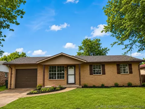 16519 E 2nd St, Tulsa, OK 74108