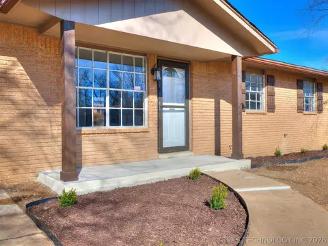 16519 E 2nd St, Tulsa, OK 74108