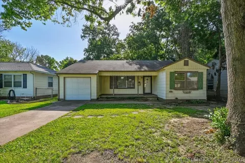 4629 S Trenton Ave, Tulsa, OK 74105