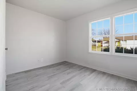 6710 E Independence Pl, Tulsa, OK 74115 photo 6