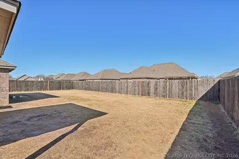 1543 E 137th Pl, Glenpool, OK 74033 photo 45