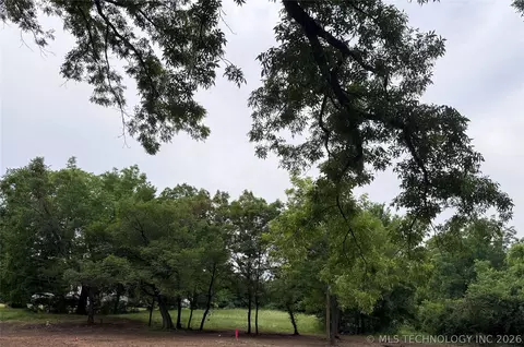 59 Basin Rd, Ardmore, OK 73401