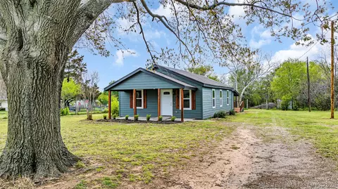 2615 N Rancho Ln, Ardmore, OK 73401
