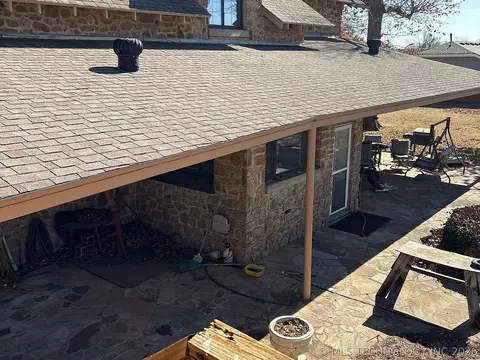 Exterior - 1007 S Wilson Ave, Cushing, OK 74023 photo 18 of 28
