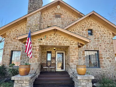 Exterior - 1007 S Wilson Ave, Cushing, OK 74023 photo 10 of 28