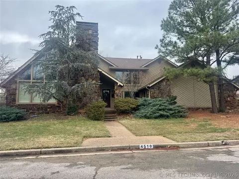 4510 S Birmingham Pl, Tulsa, OK 74105