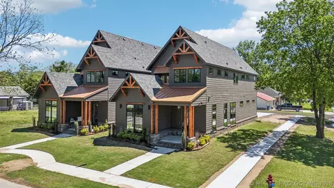 421 W Ft Worth St, Broken Arrow, OK 74012