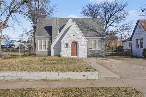1231 S Gary Pl, Tulsa, OK 74104