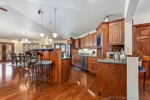 Kitchen - 449 Private Road 065 Rd, Eucha, OK 74342 photo 3 of 5