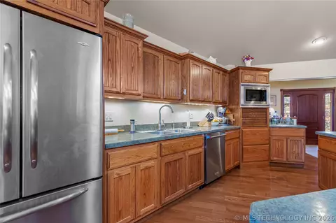 Kitchen - 449 Private Road 065 Rd, Eucha, OK 74342 photo 5 of 5