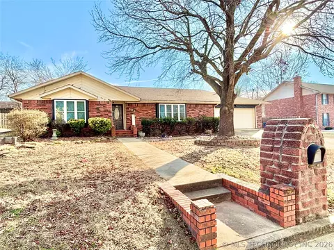 602 Flamingo Rd, Mcalester, OK 74501