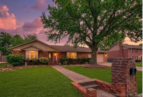602 Flamingo Rd, Mcalester, OK 74501