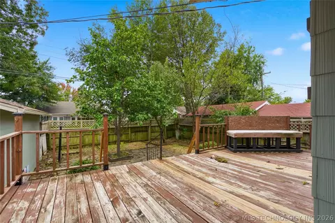 Exterior - 1916 E 14th St, Tulsa, OK 74104 photo 10 of 10