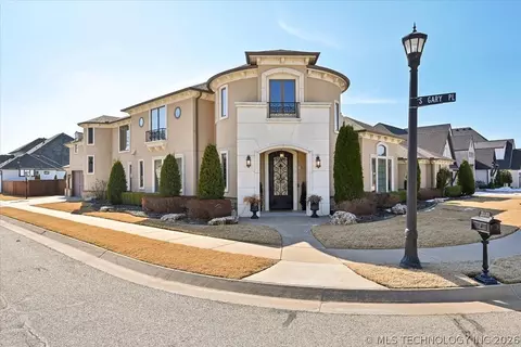 3120 E 103rd St, Tulsa, OK 74137