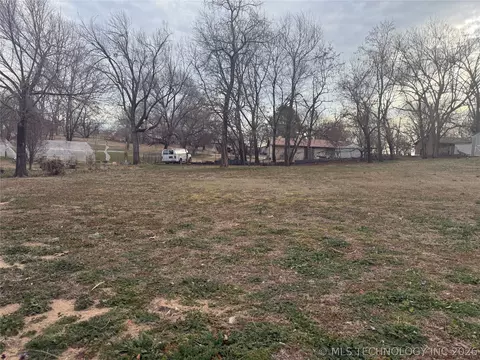 2904 N Stockton, Ada, OK 74820