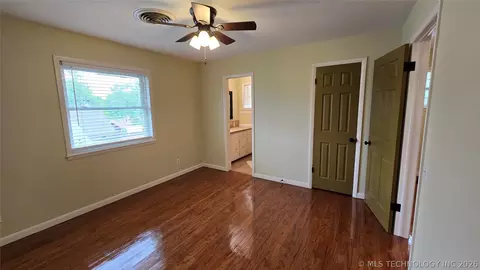 Bedroom - 411 S 3rd, Eufaula, OK 74432 photo 3 of 12