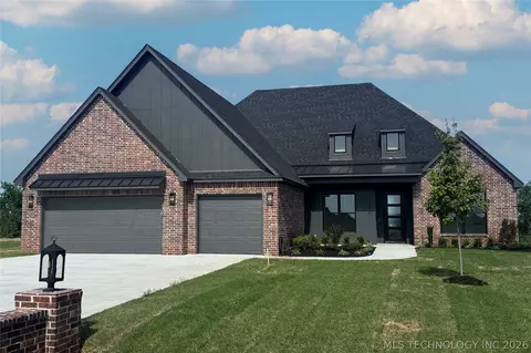 11215 S 217th East Ave, Broken Arrow, OK 74014