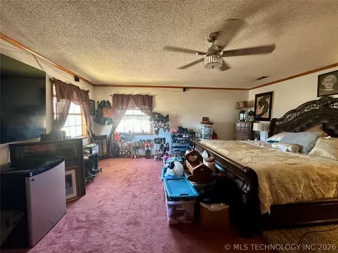 Bedroom - 5924 Kickapoo Ave, Kingston, OK 73439 photo 3 of 6