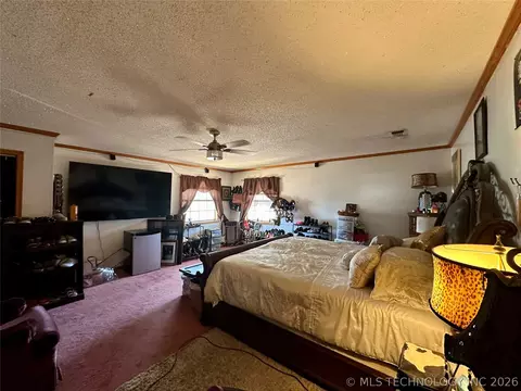 Bedroom - 5924 Kickapoo Ave, Kingston, OK 73439 photo 2 of 6