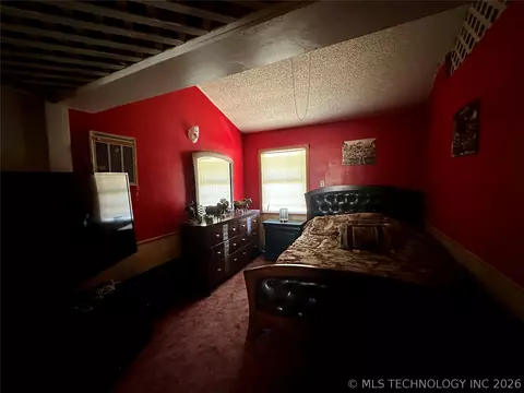 Bedroom - 5924 Kickapoo Ave, Kingston, OK 73439 photo 1 of 6