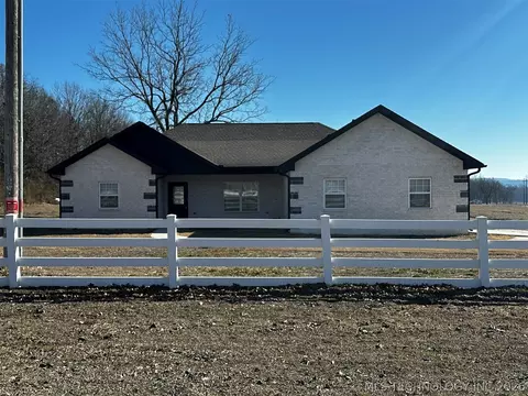 20030 E 794 Rd, Tahlequah, OK 74464