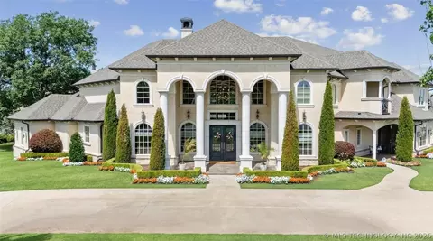 18203 E Anthem Ridge Rd, Owasso, OK 74055