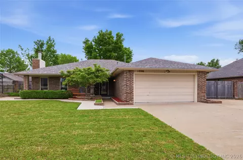 12306 E 77th St N, Owasso, OK 74055