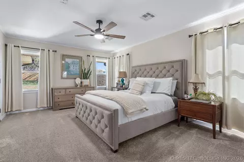 Bedroom - 1506 Crescent Dr, Duncan, OK 73533 photo 1 of 7