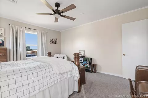 Bedroom - 1506 Crescent Dr, Duncan, OK 73533 photo 6 of 7