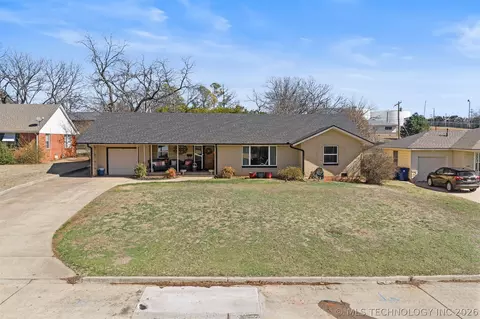 Other - 1506 Crescent Dr, Duncan, OK 73533 photo 4 of 6