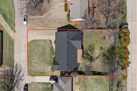 View/Area - 1506 Crescent Dr, Duncan, OK 73533 photo 1 of 5