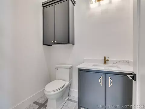 Bath - 295 Falcon Tree Loop, Eufaula, OK 74432 photo 1 of 14