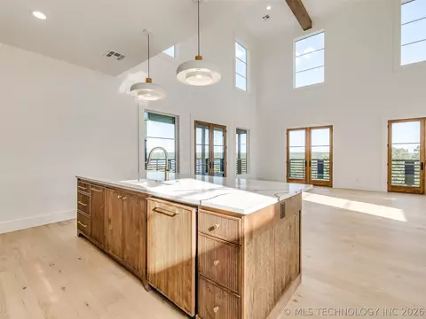 Kitchen - 295 Falcon Tree Loop, Eufaula, OK 74432 photo 9 of 10