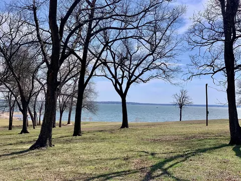 6688 E St, Kingston, OK 73439