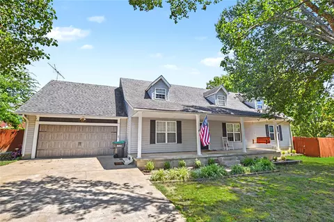 508 Covington Pl, Tahlequah, OK 74464